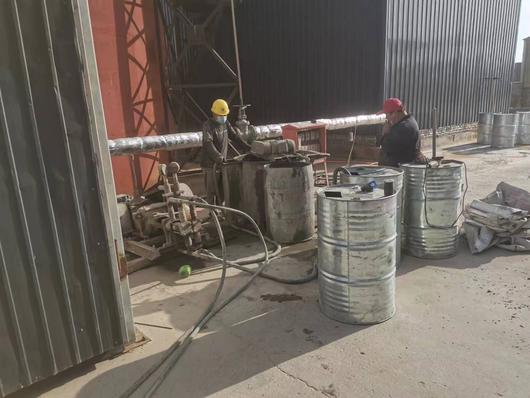 比如隧道压浆施工工艺!